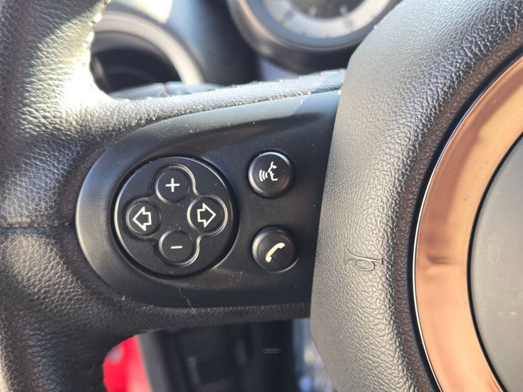 2014 MINI COOPER ROADSTER - Image 20