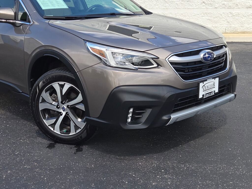 2021 Subaru Outback Limited photo 2