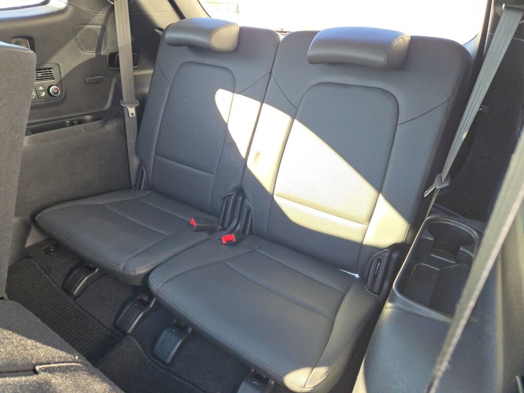 2017 HYUNDAI SANTA FE - Image 15