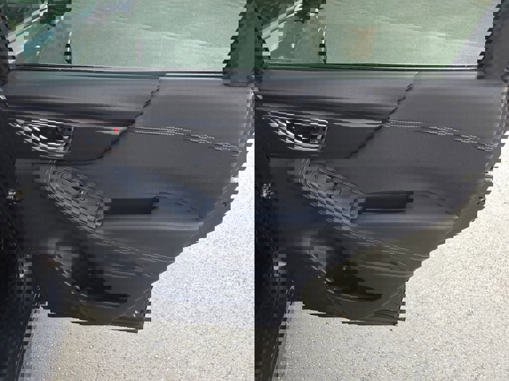 2022 SUBARU FORESTER - Image 8