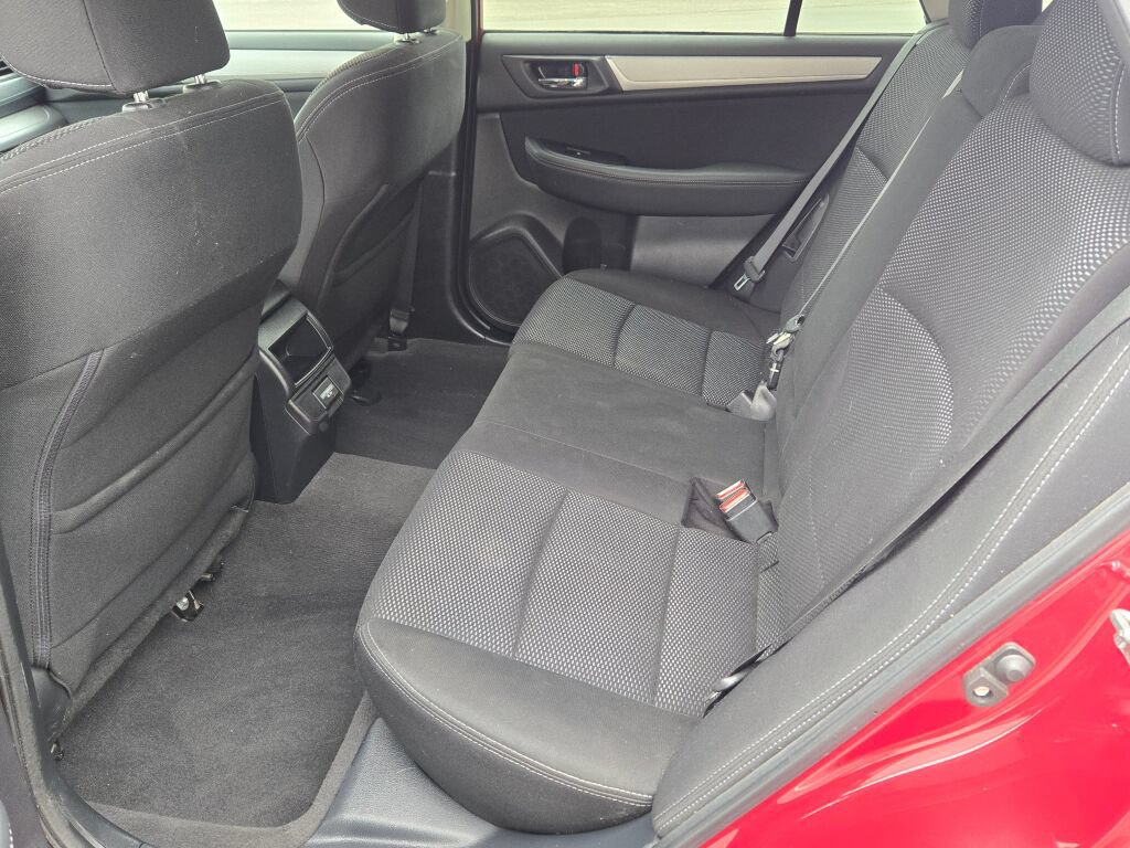 2018 Subaru Outback Premium - Photo 14