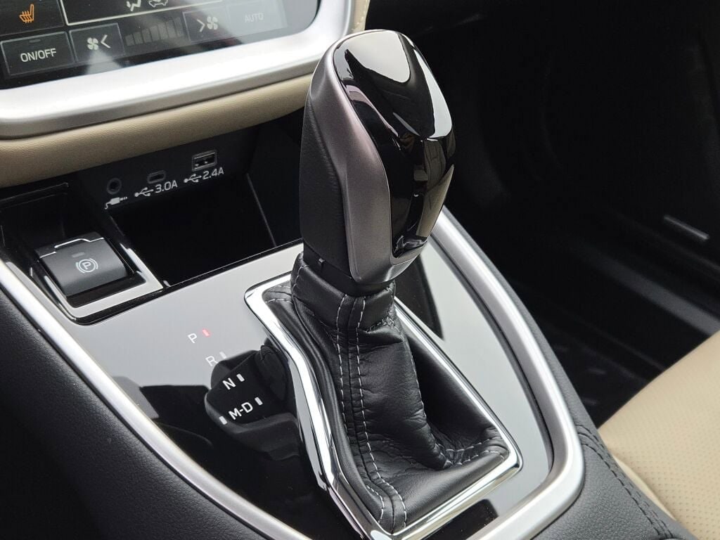 2025 SUBARU LEGACY - Image 24