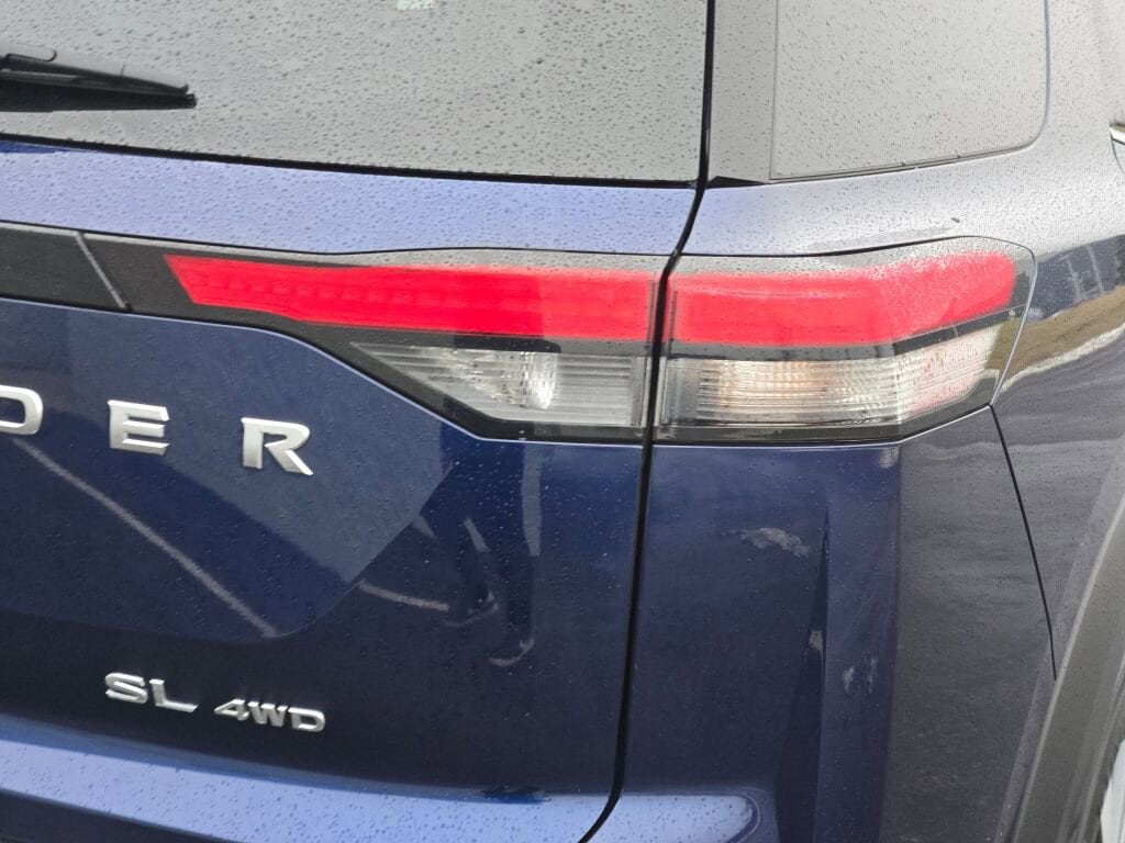 2025 NISSAN PATHFINDER - Image 12