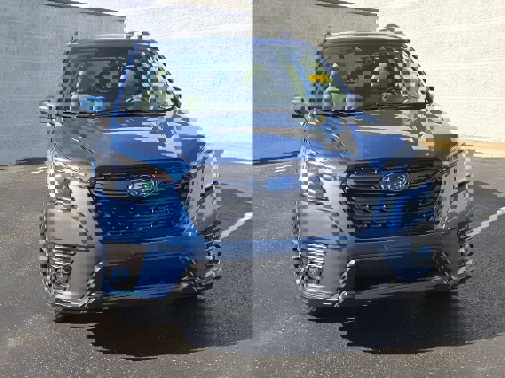 2023 SUBARU FORESTER - Image 4