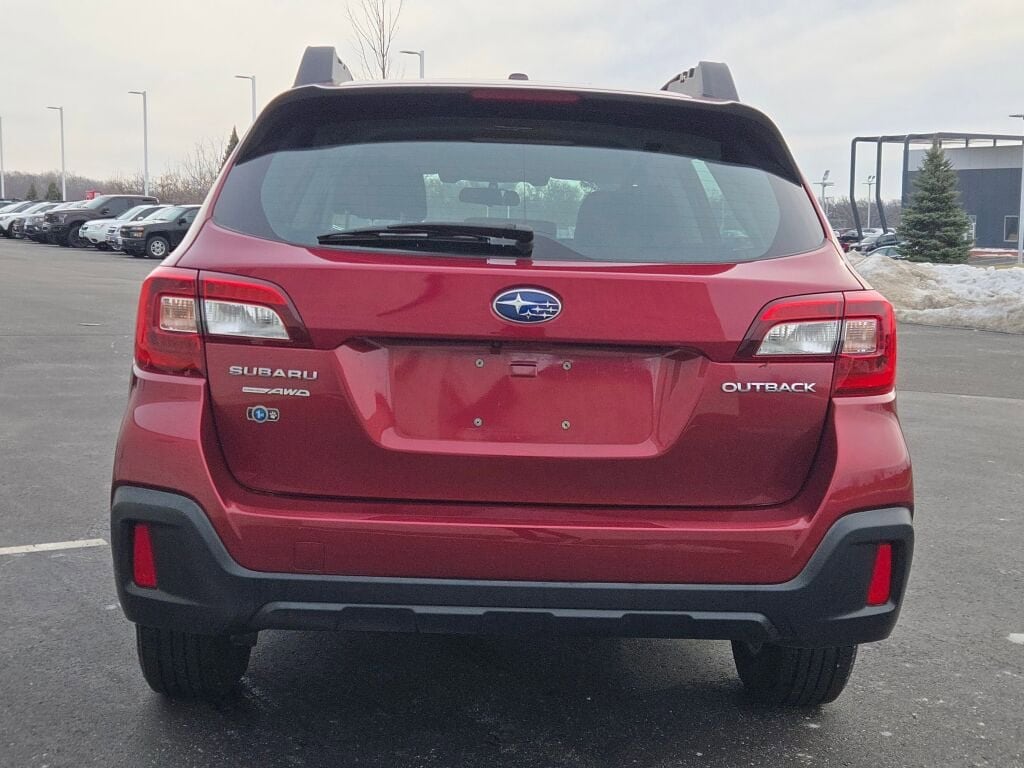 2019 SUBARU OUTBACK - Image 11