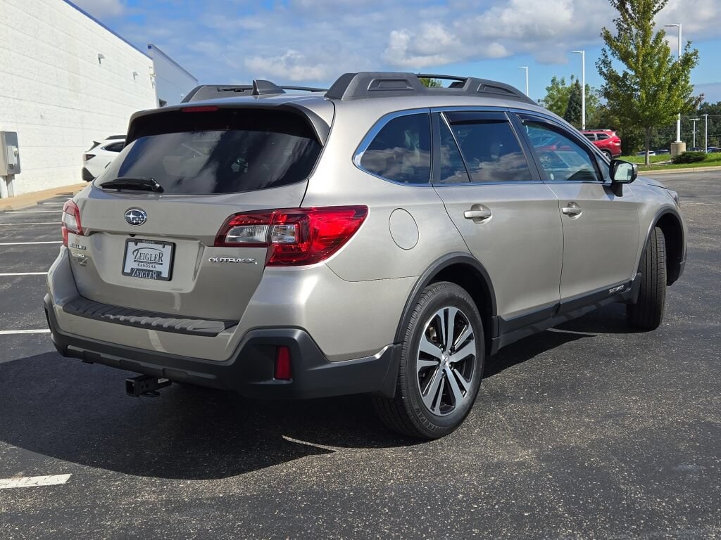 2019 Subaru Outback Limited - Photo 11