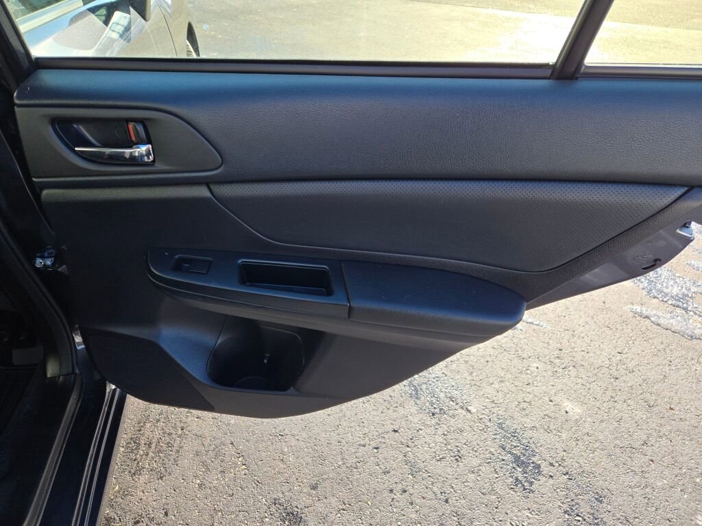 2013 SUBARU IMPREZA - Image 8