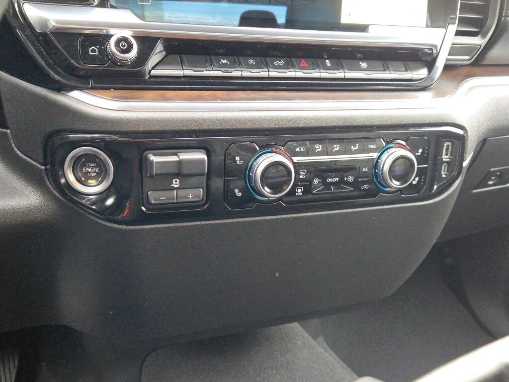 2025 GMC SIERRA - Image 23