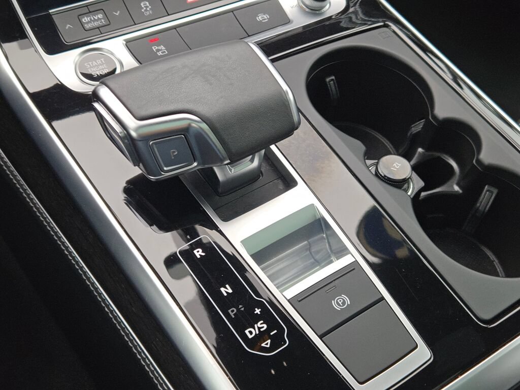 2025 Audi Q7 Premium Plus - Photo 30