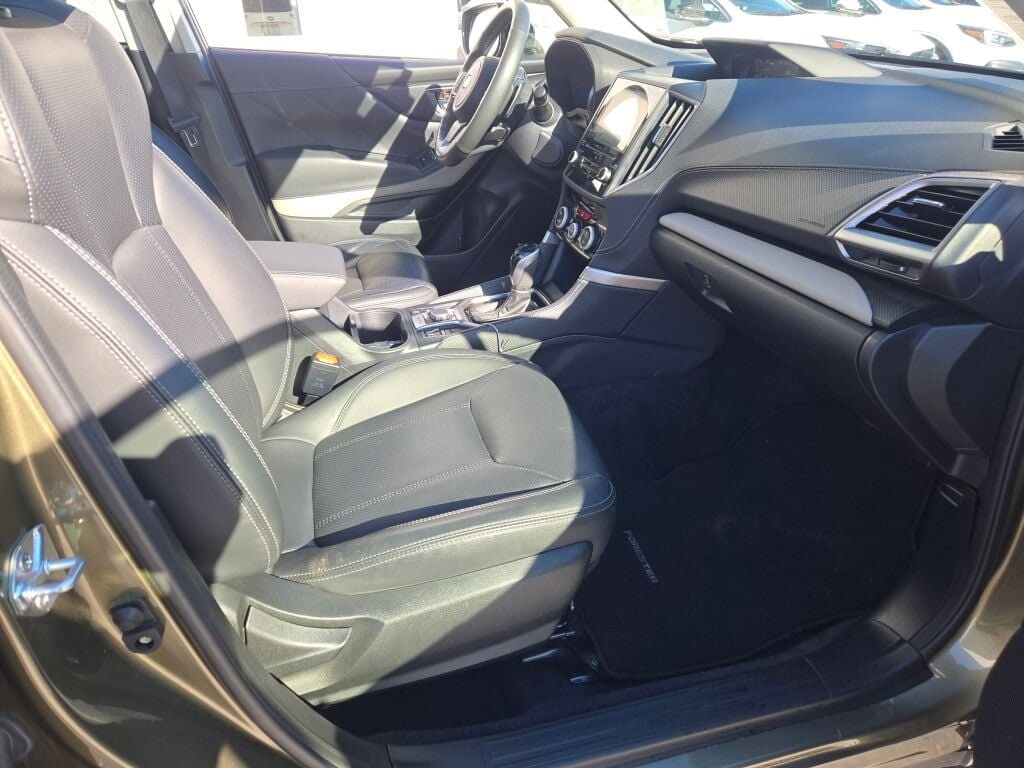 2023 SUBARU FORESTER - Image 8