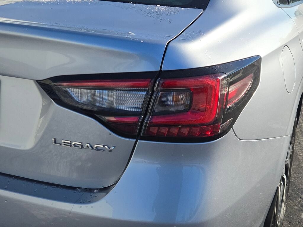 2023 SUBARU LEGACY - Image 11