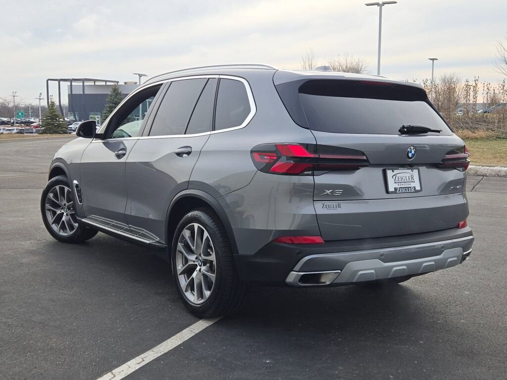 2026 BMW X5 - Image 14