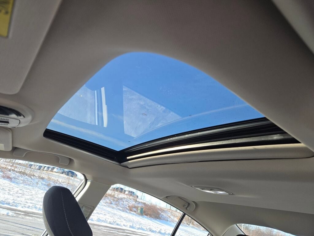 2023 SUBARU LEGACY - Image 21