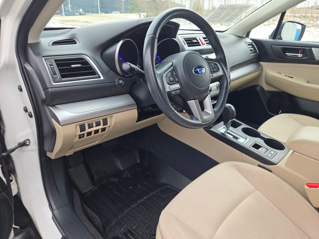 2017 SUBARU OUTBACK - Image 20