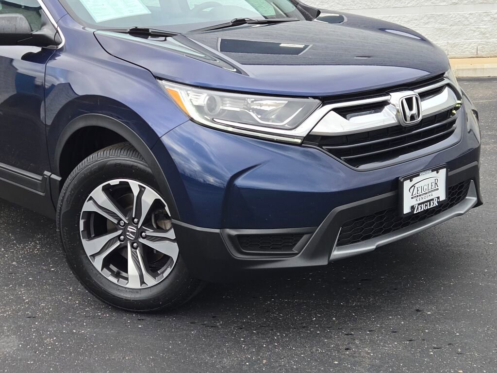 2019 Honda CR-V LX photo 2