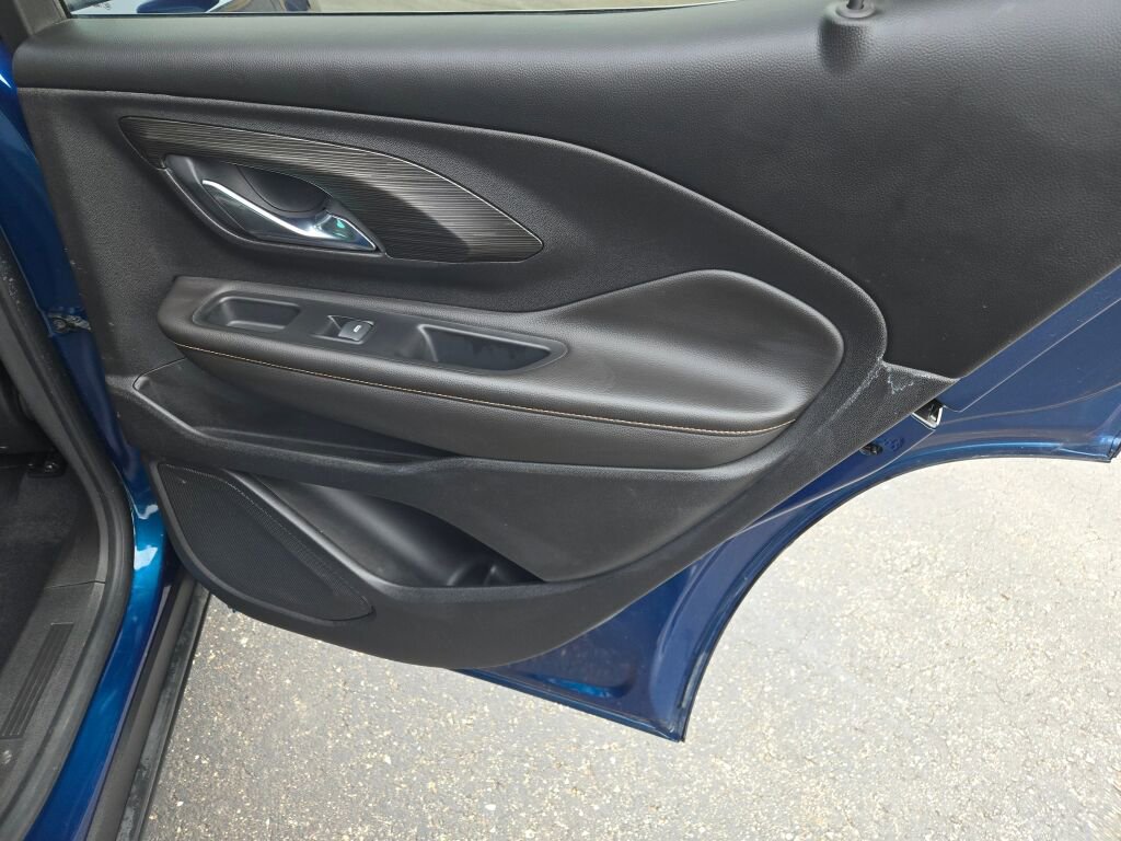 2021 GMC TERRAIN - Image 9