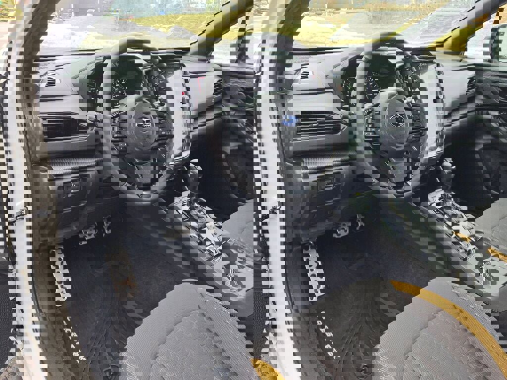 2025 SUBARU CROSSTREK - Image 21