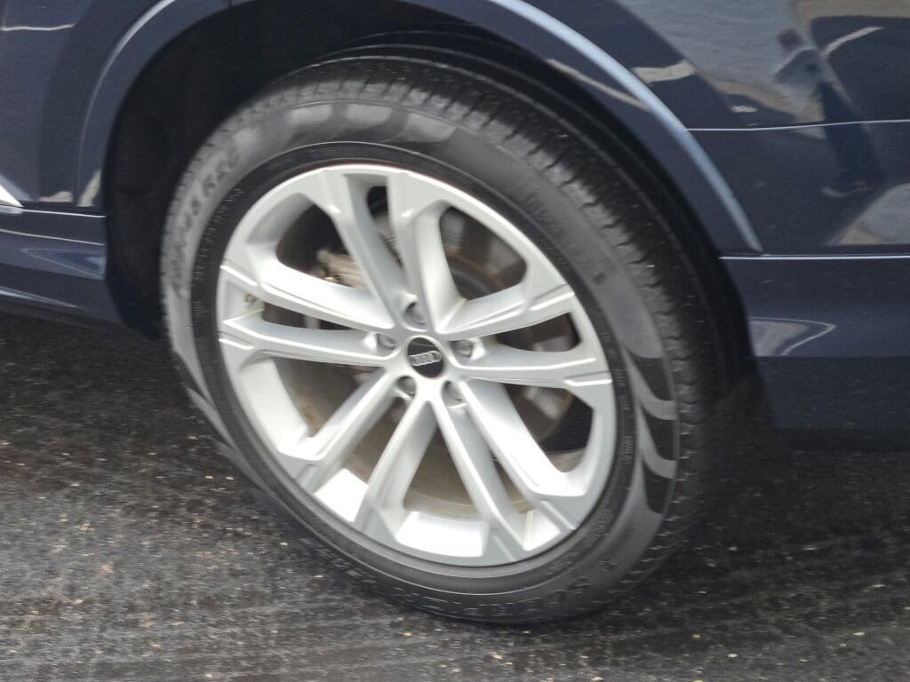 2025 AUDI Q7 - Image 15