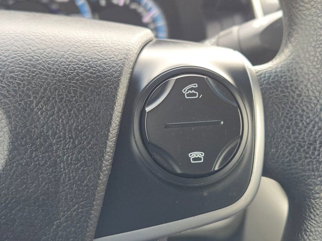 2014 TOYOTA CAMRY - Image 24