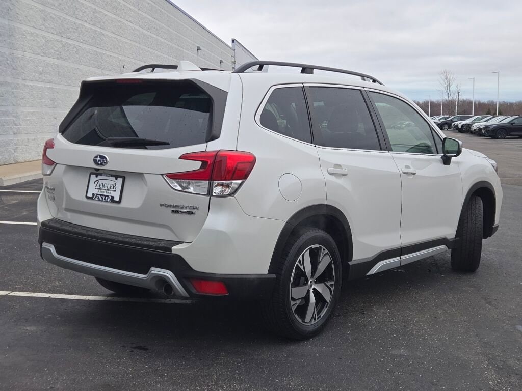 2020 SUBARU FORESTER - Image 12
