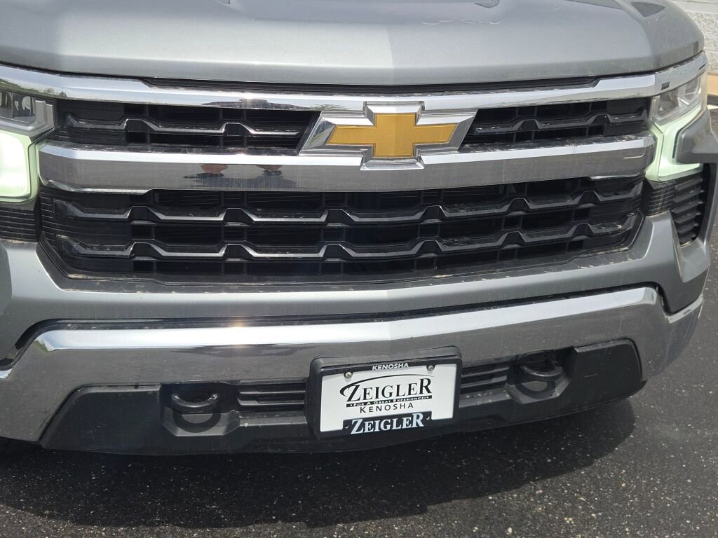 2023 Chevrolet Silverado 1500 LT - Photo 5