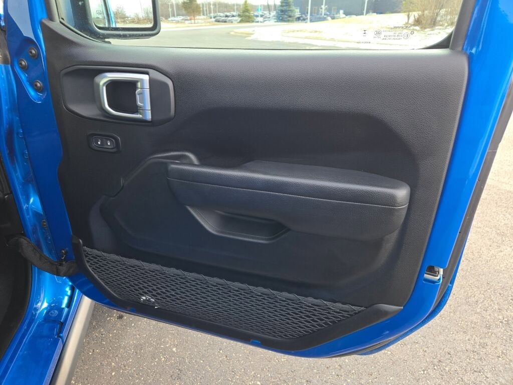 2025 JEEP WRANGLER - Image 6