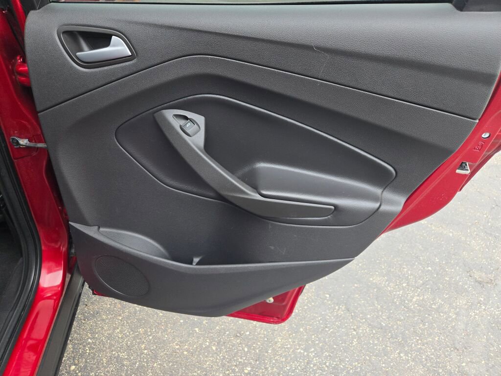 2017 FORD ESCAPE - Image 9