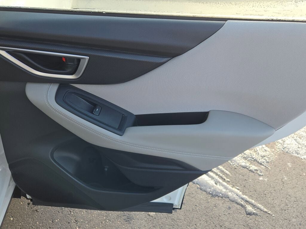 2022 SUBARU FORESTER - Image 8