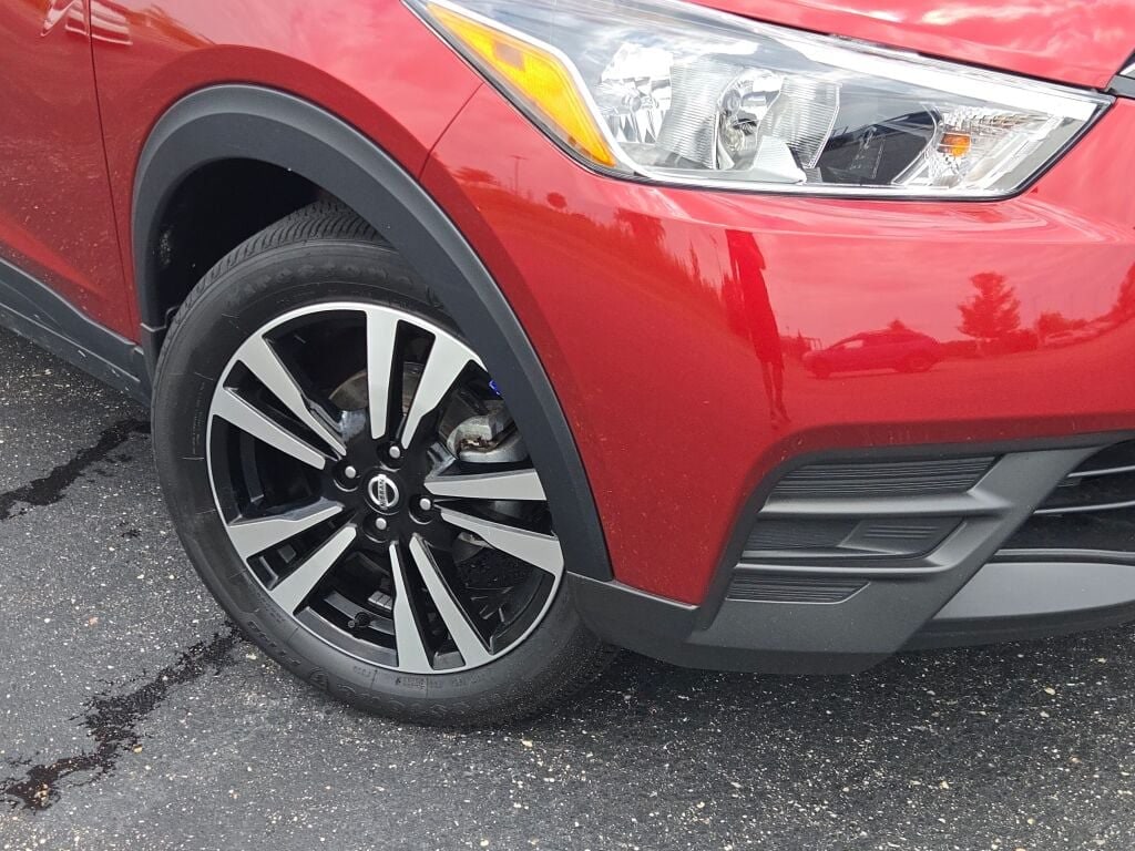 Used 2020 Nissan Kicks SV SUV