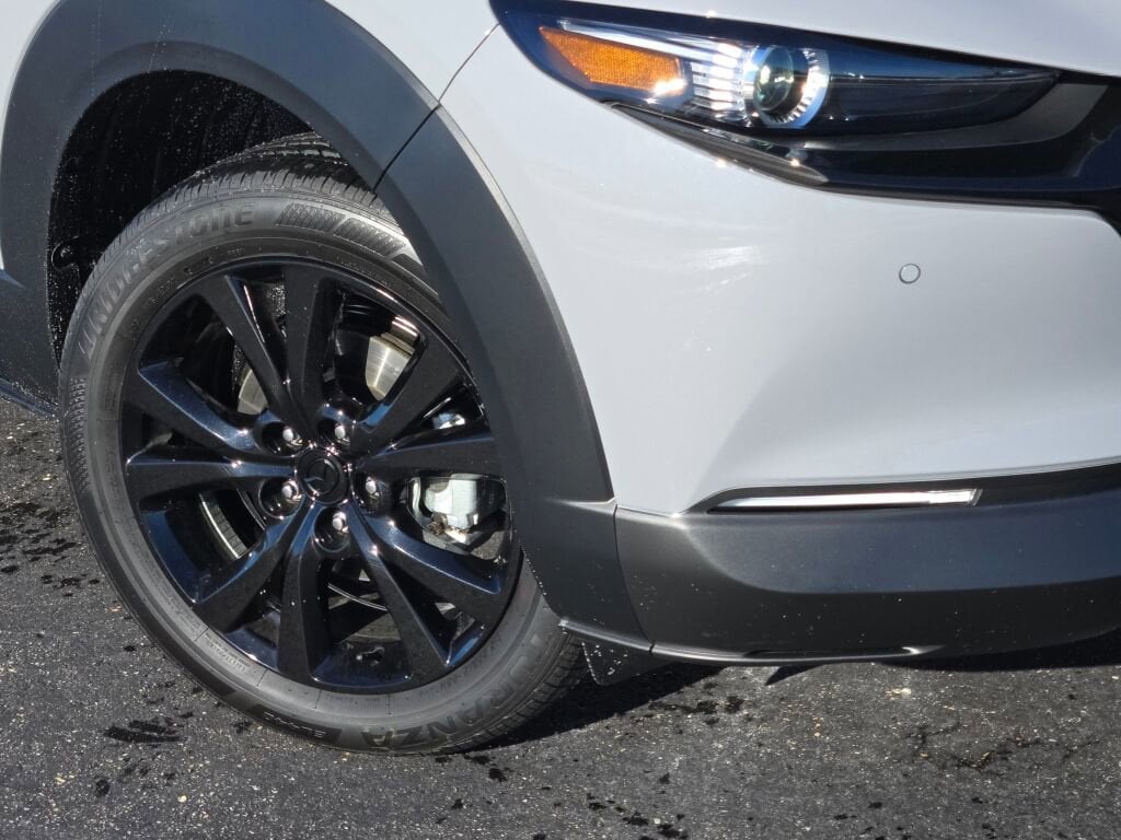 2026 MAZDA CX-30 - Image 3