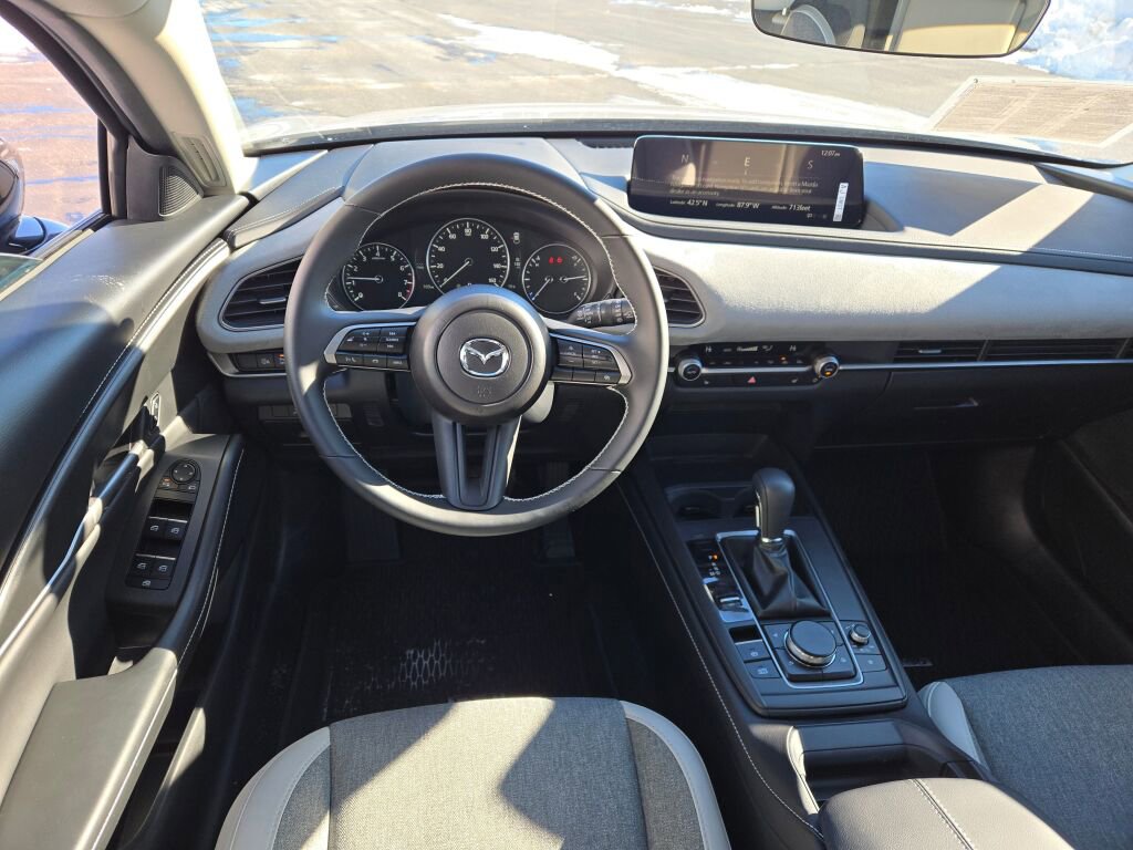 2026 MAZDA CX-30 - Image 17
