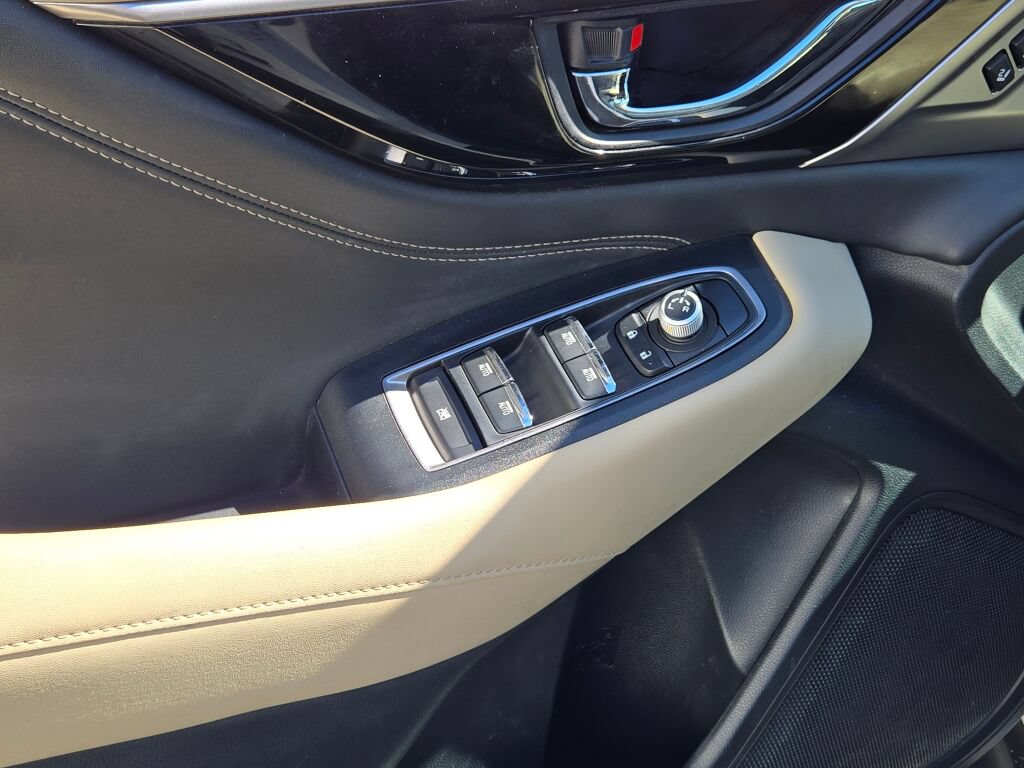 2020 Subaru Outback Limited - Photo 24