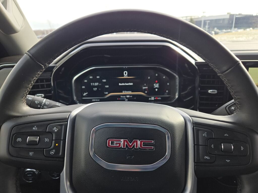 2025 GMC SIERRA - Image 31