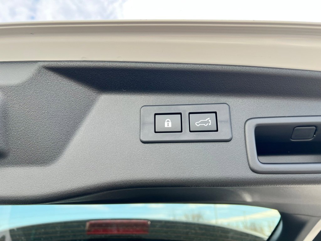 2026 Subaru Outback Touring XT - Photo 12