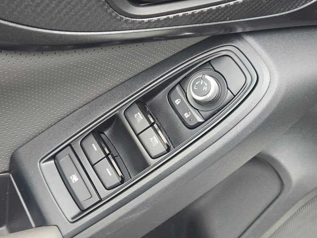 2023 SUBARU CROSSTREK - Image 21