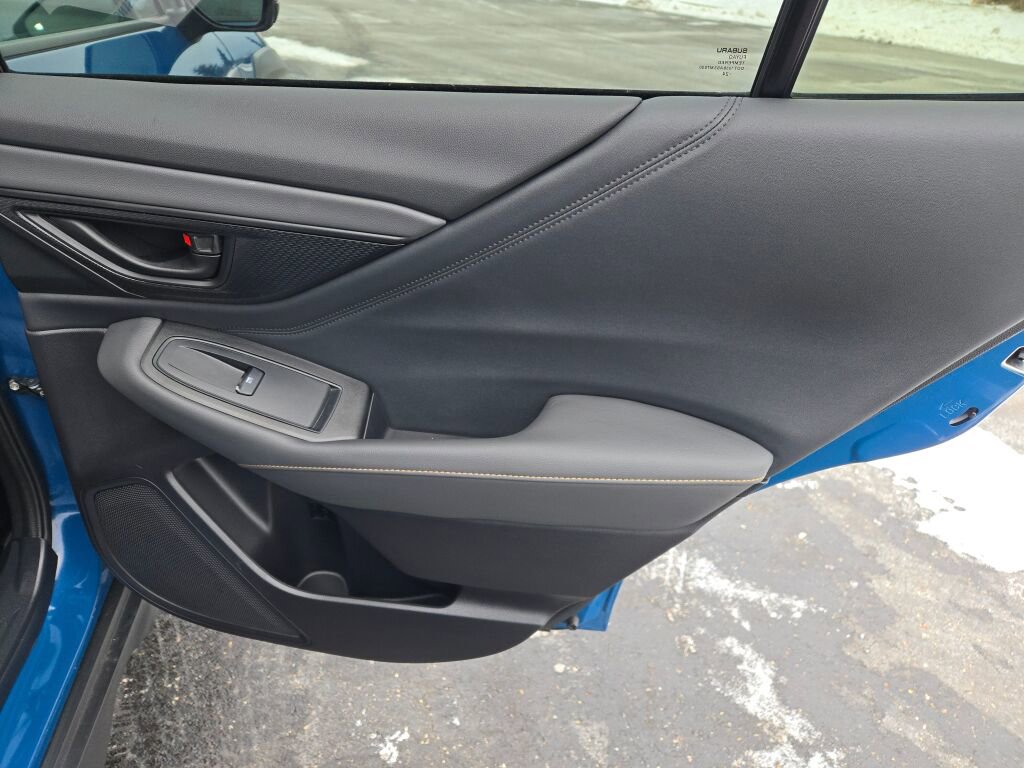 2025 SUBARU OUTBACK - Image 8