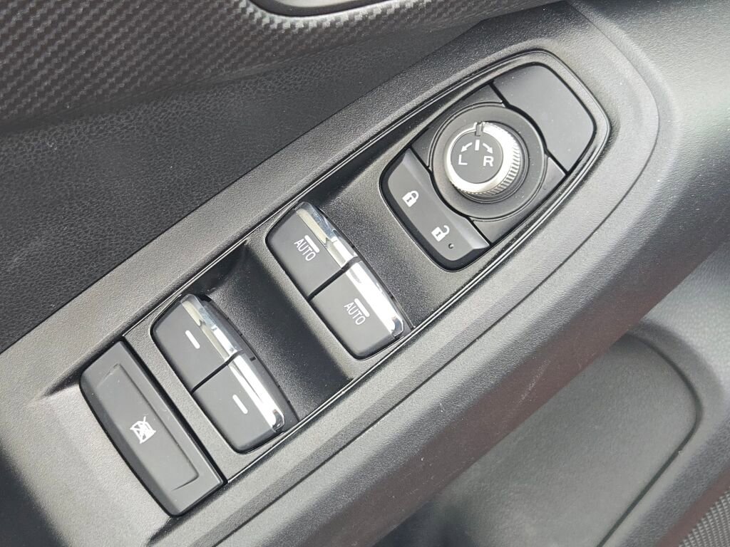 2025 SUBARU CROSSTREK - Image 20