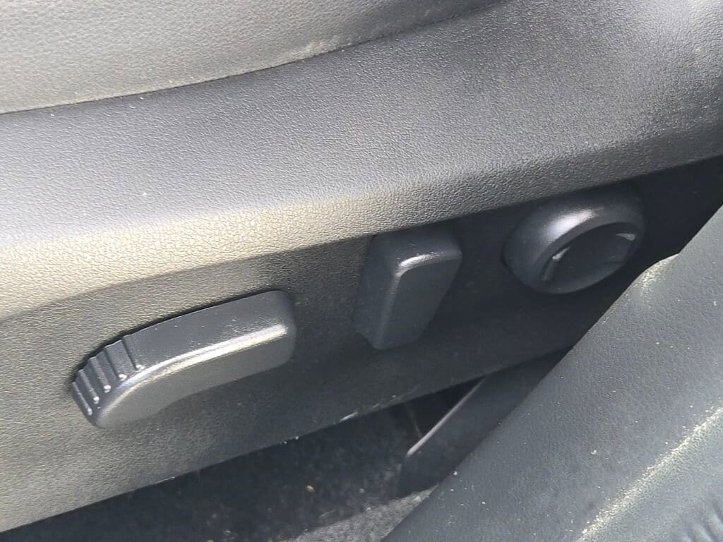 2021 SUBARU FORESTER - Image 25