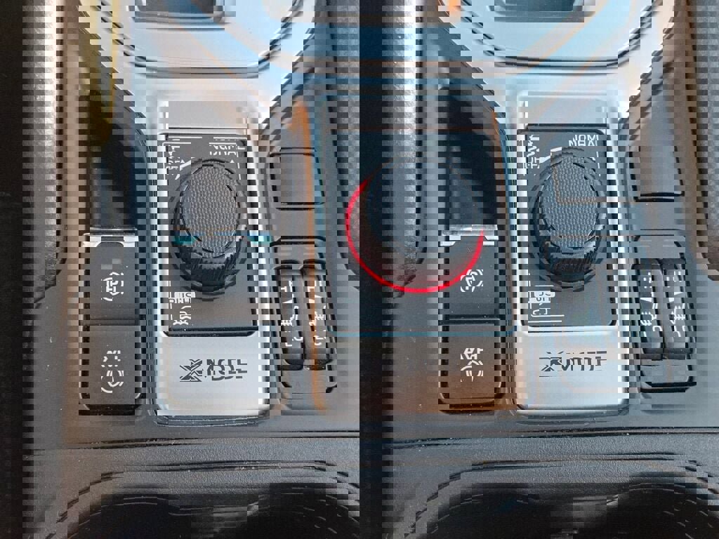 2023 SUBARU FORESTER - Image 26