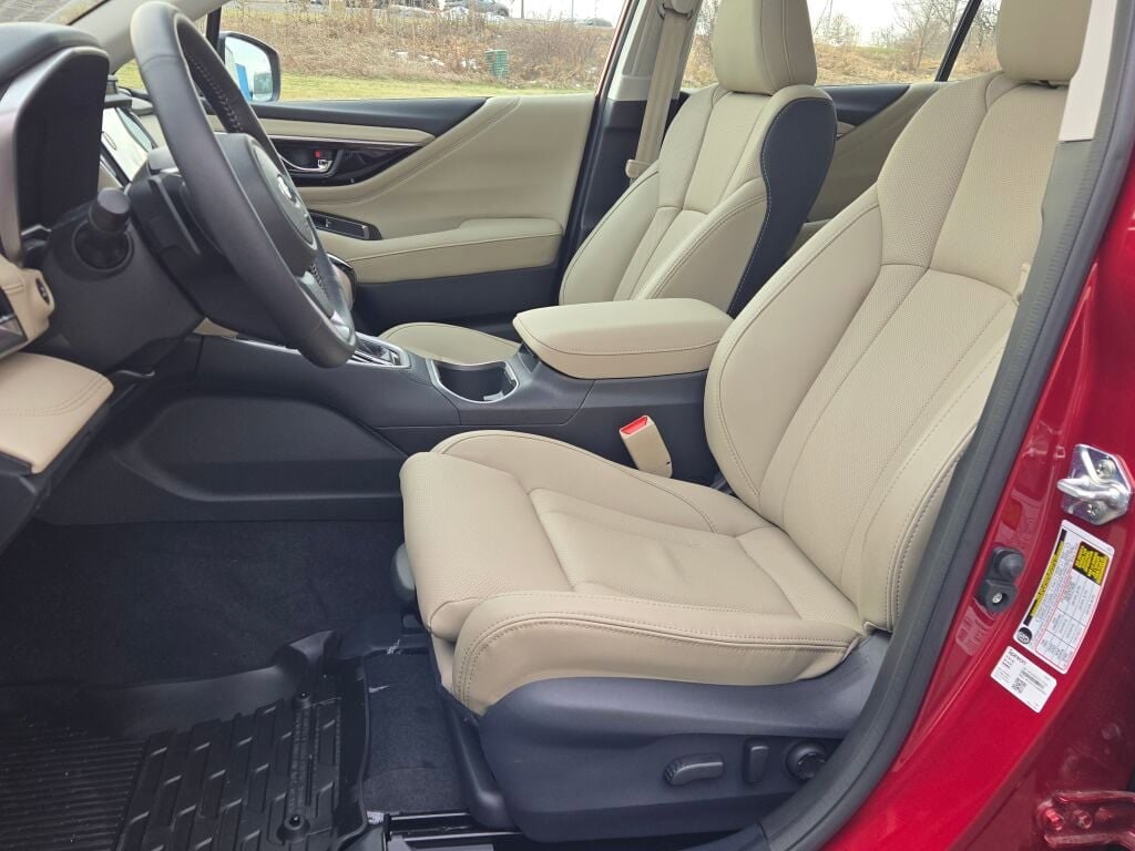 2025 SUBARU LEGACY - Image 20
