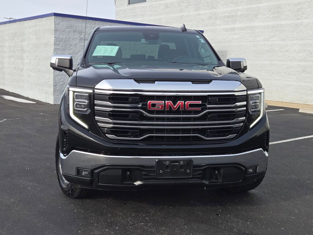 Used 2025 GMC Sierra 1500 SLT Truck Crew Cab