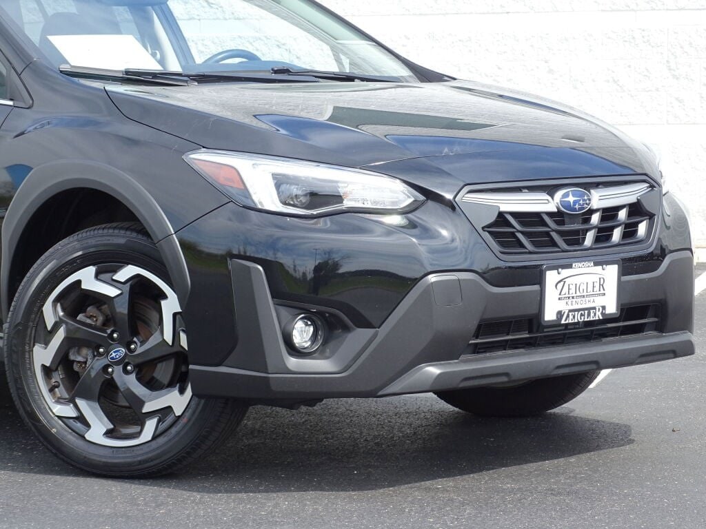 Certified 2022 Subaru Crosstrek Limited with VIN JF2GTHMC1NH274780 for sale in Kenosha, WI