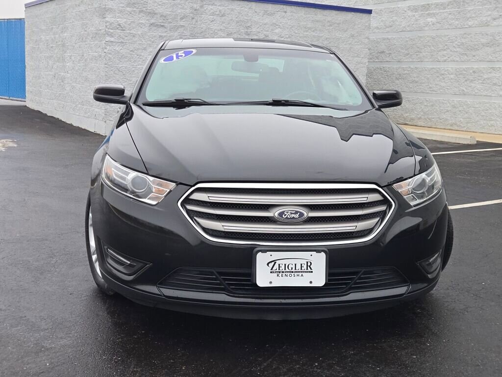 Used 2015 Ford Taurus SEL Sedan