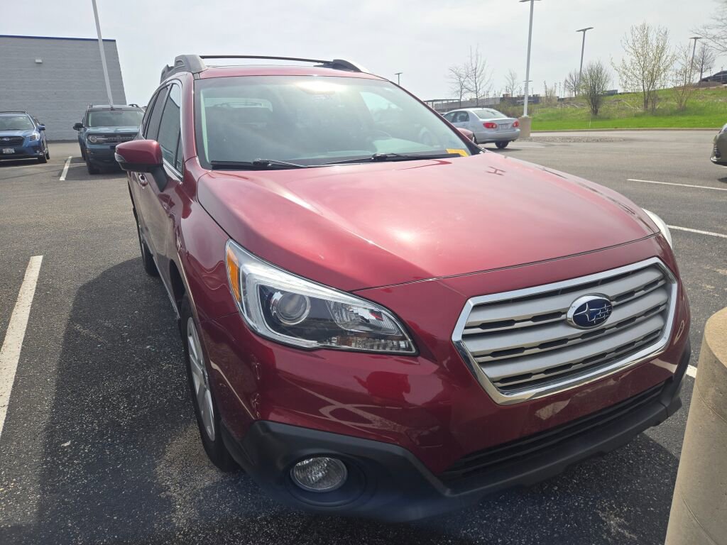 Used 2015 Subaru Outback Premium with VIN 4S4BSBHC6F3359742 for sale in Kenosha, WI