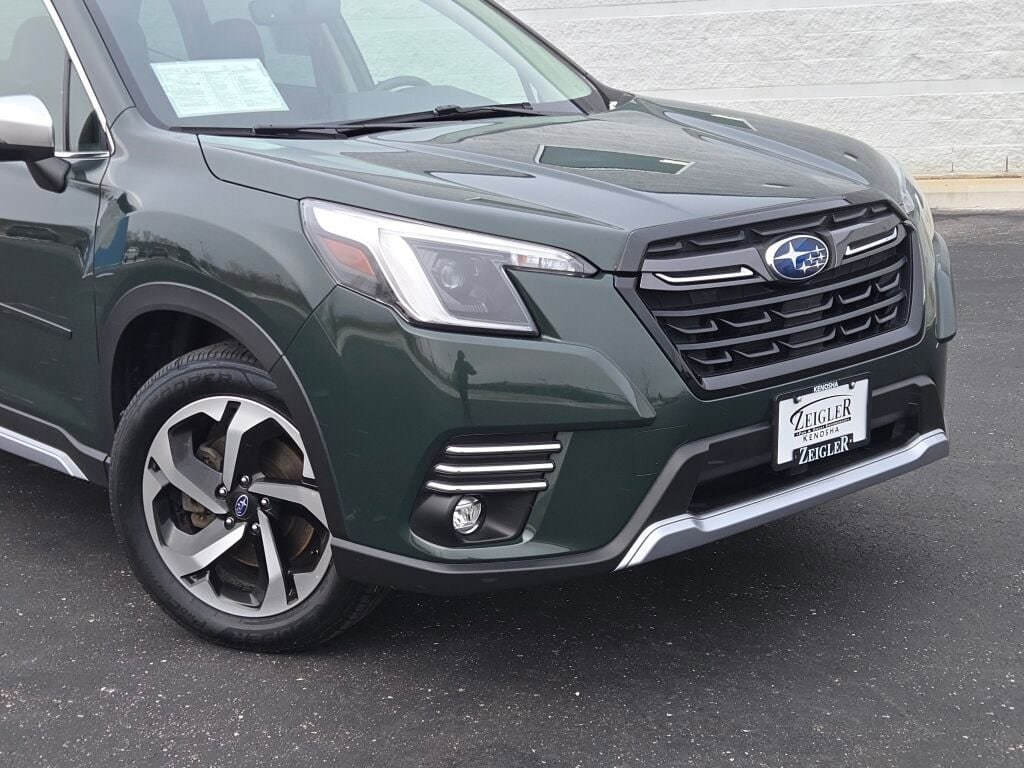 2023 SUBARU FORESTER - Image 2