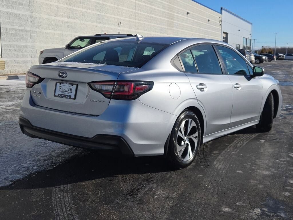 2023 SUBARU LEGACY - Image 10