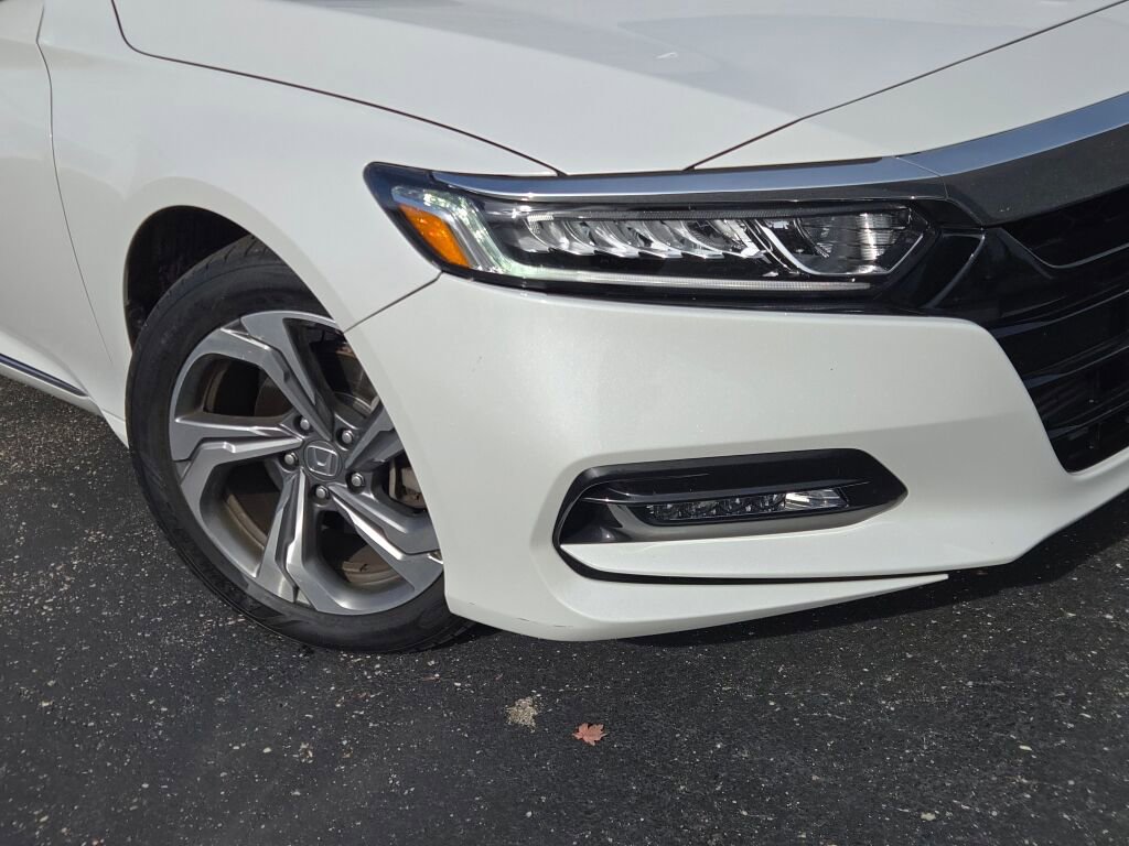 2019 Honda Accord EX-L photo 3