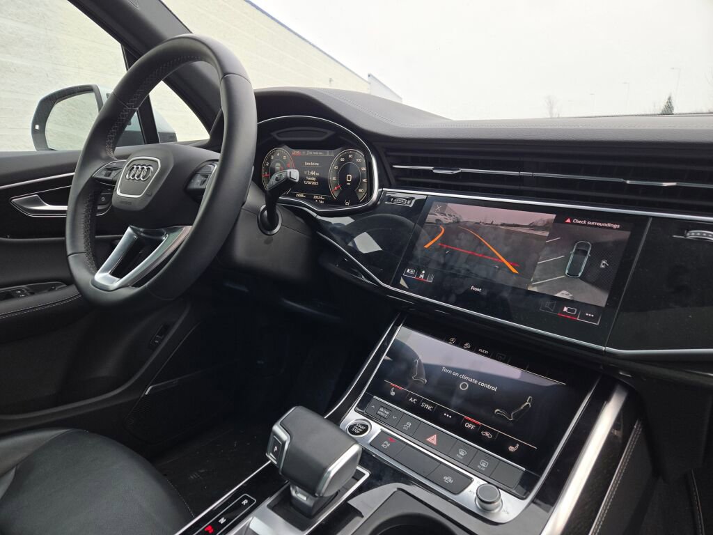 2025 AUDI Q7 - Image 7