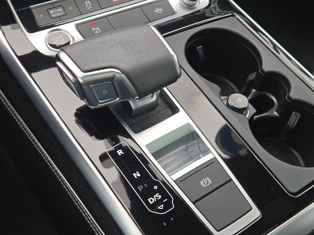 2025 AUDI Q7 - Image 30