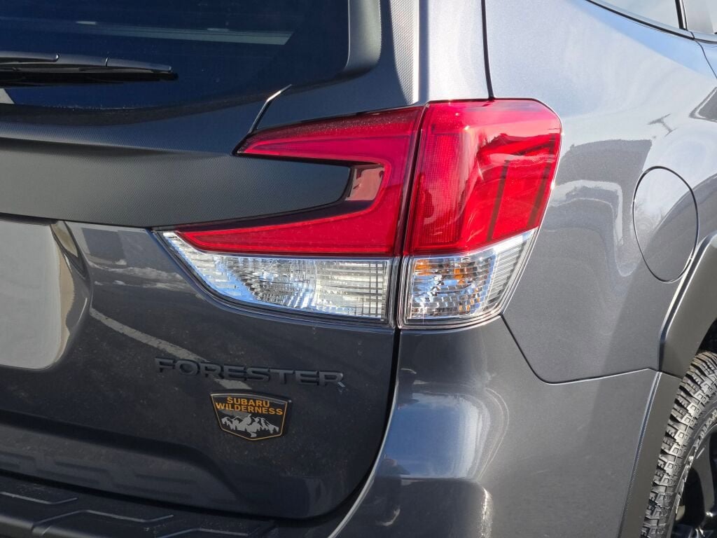 2025 SUBARU FORESTER - Image 11
